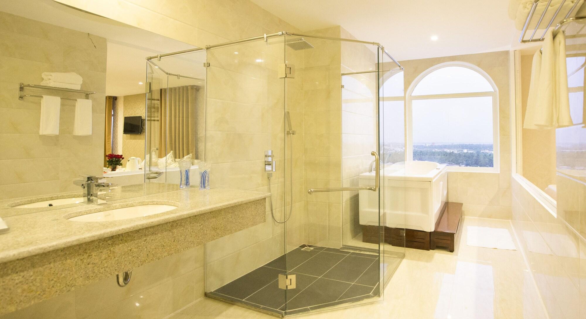 קאן טו West Hotel מראה חיצוני תמונה