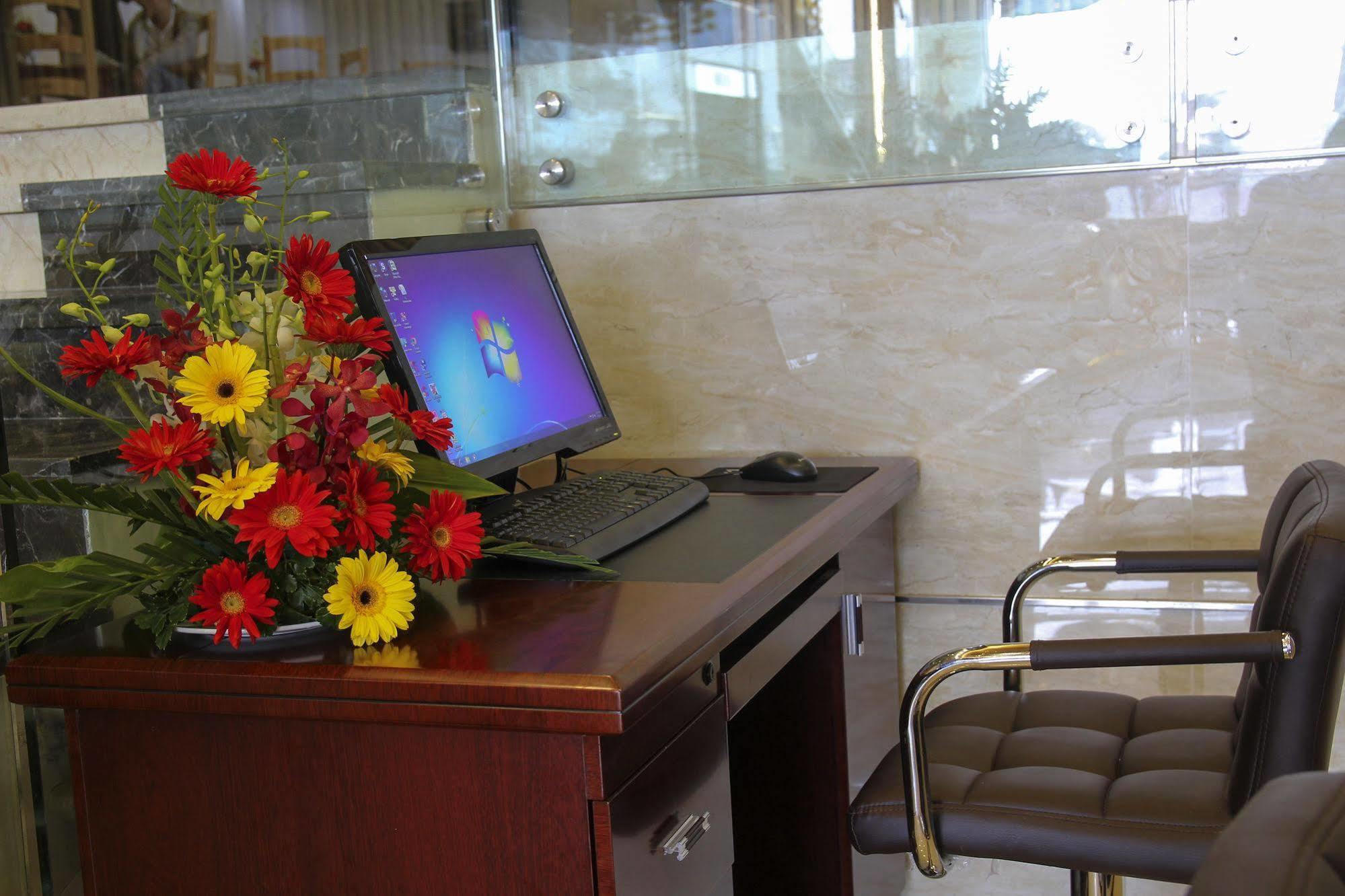 קאן טו West Hotel מראה חיצוני תמונה